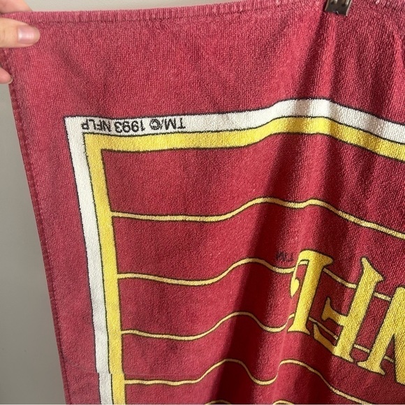 Vintage Washington Redskins Beach Towel 1993 Red Gold Football - Picture 7 of 8